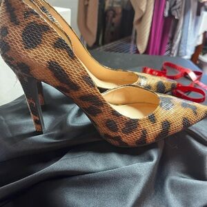 Jessica Simpson leopard 🐆 pumps.  NWT